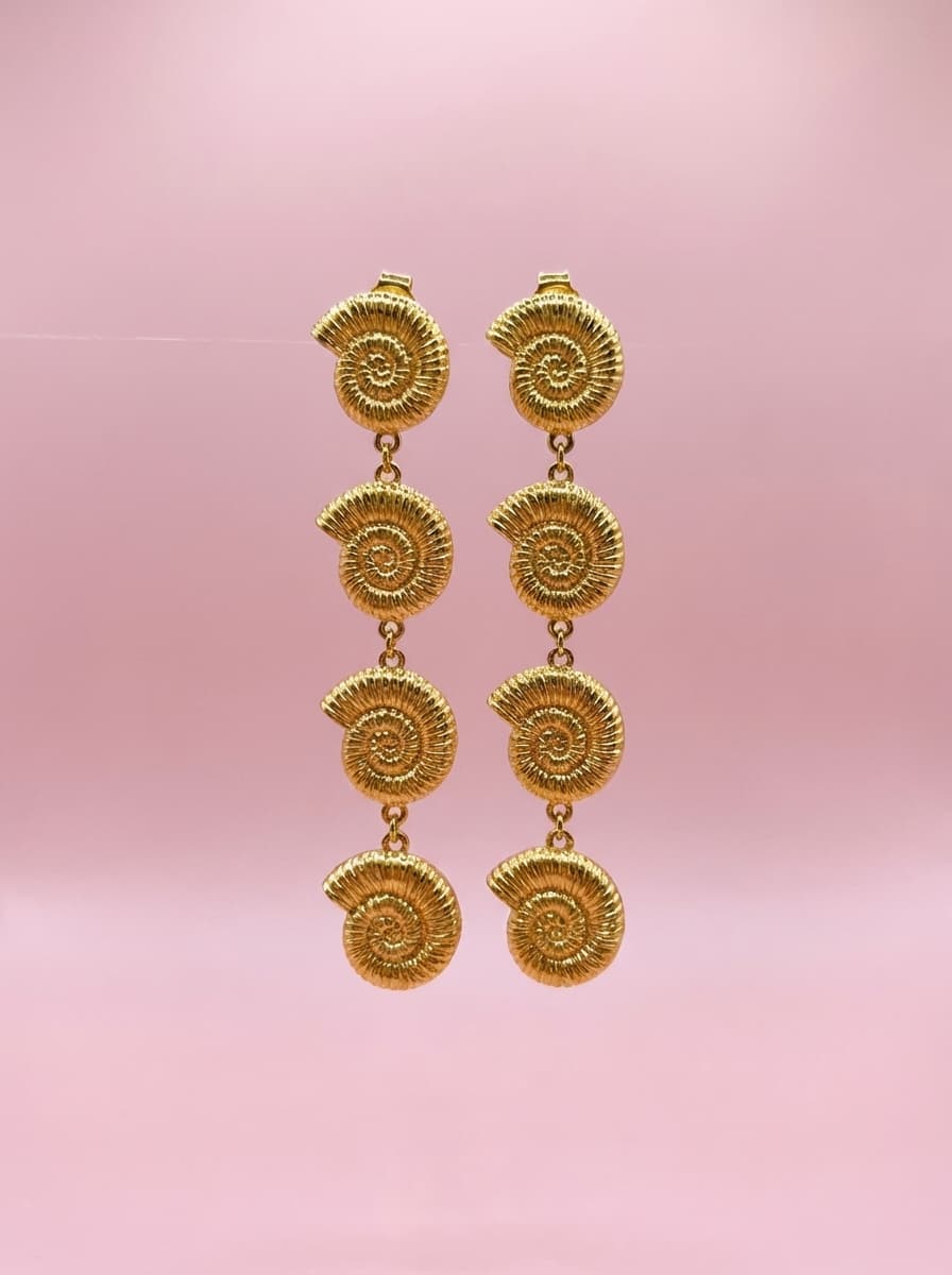 Aretes largos de caracol